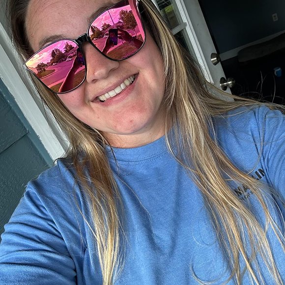 Neiman Marcus DUCO Barbie Chic Designer Sunglasses - Picture 2 of 4